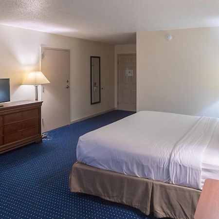Cottonwood Suites Savannah Hotel & Conference Center Pooler Dış mekan fotoğraf