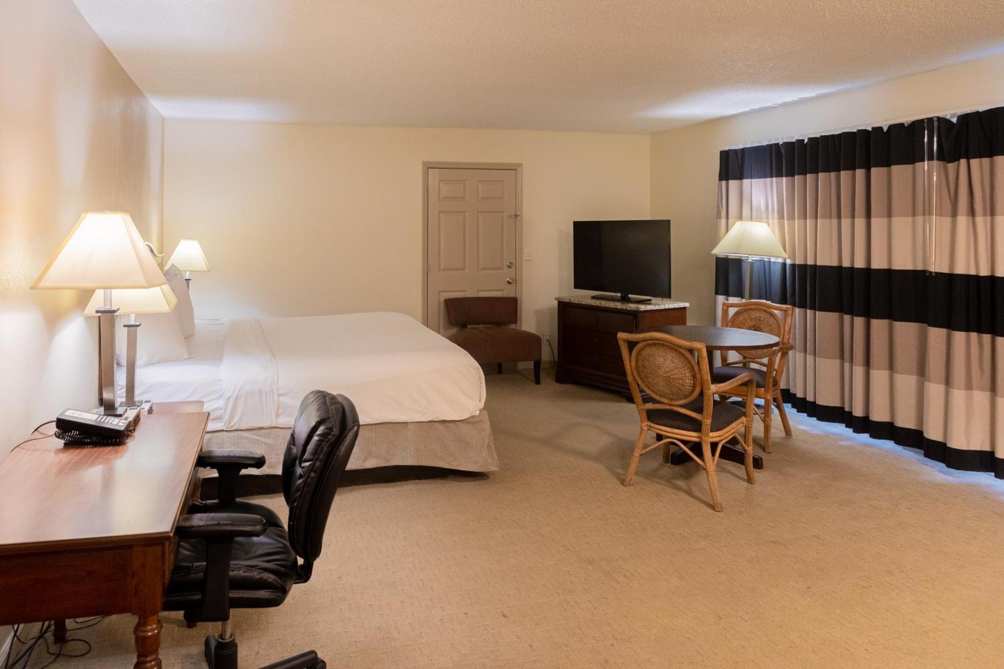 Cottonwood Suites Savannah Hotel & Conference Center Pooler Dış mekan fotoğraf