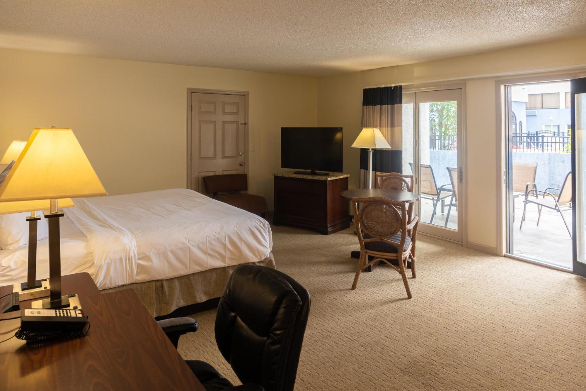 Cottonwood Suites Savannah Hotel & Conference Center Pooler Dış mekan fotoğraf